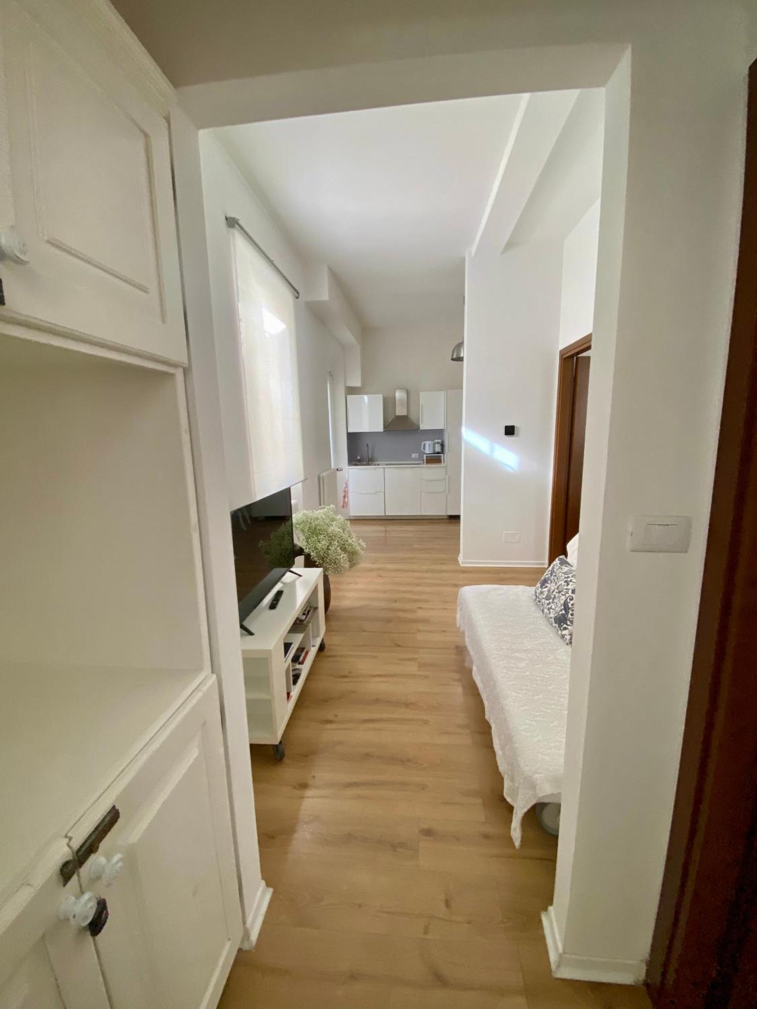 Apartment Piazza Garibaldi Eleganti Con Sauna *